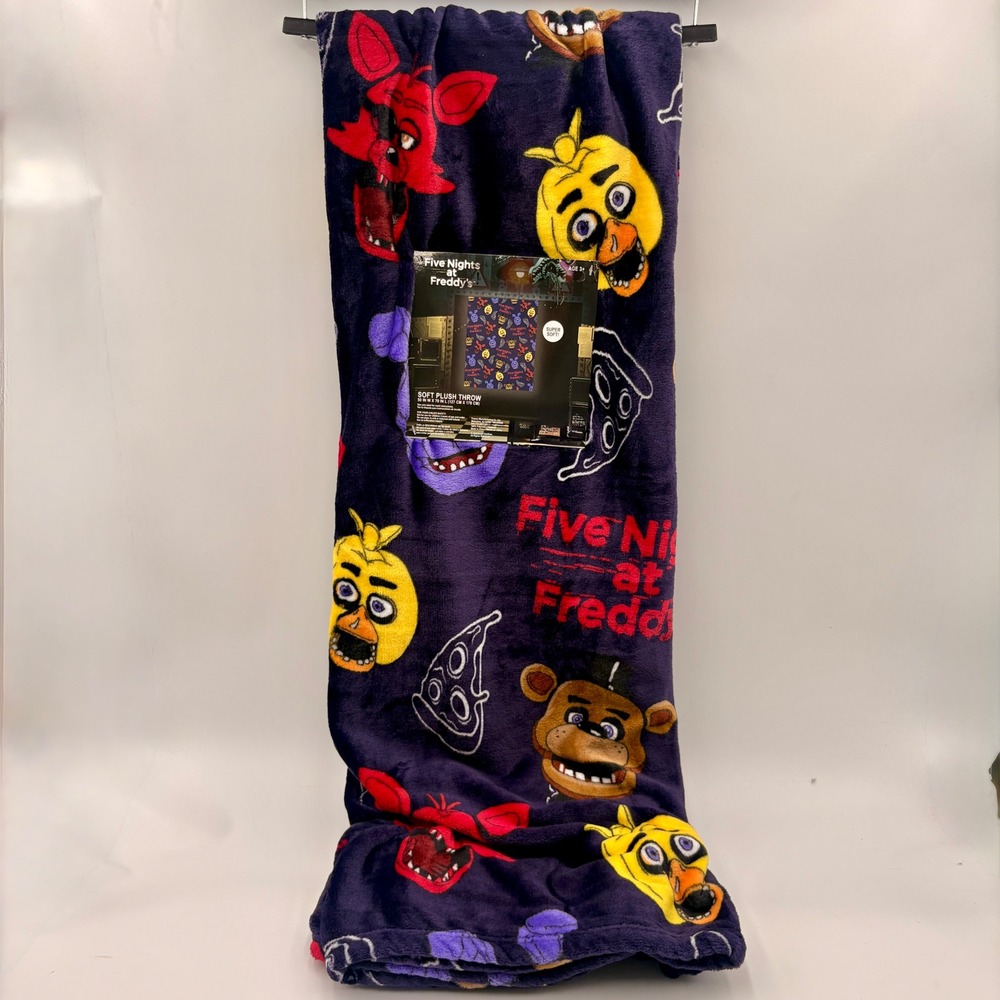 Five Nights at Freddys Soft Plush Throw Blanket 50x70 Purple FNAF Halloween